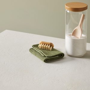 Laminan - Insitu - Luna White